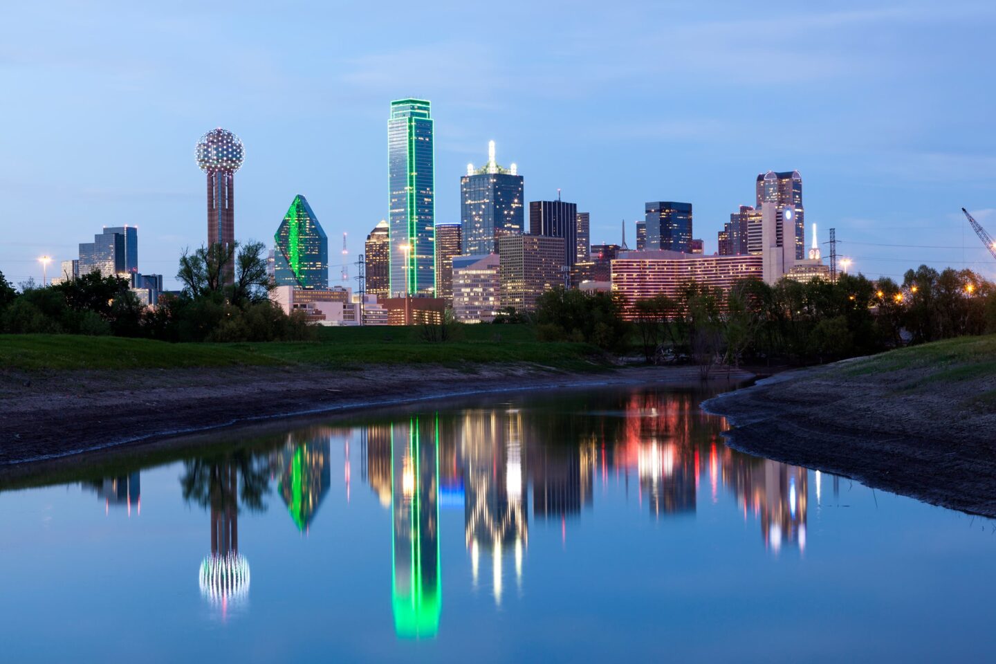 Dallas skyline